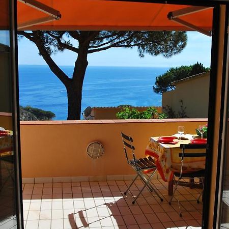 Grotta Azzurra Apartment - Cavoli - Terrazza Vista Mare, Clima E Parcheggio San Piero in Campo  Exterior photo