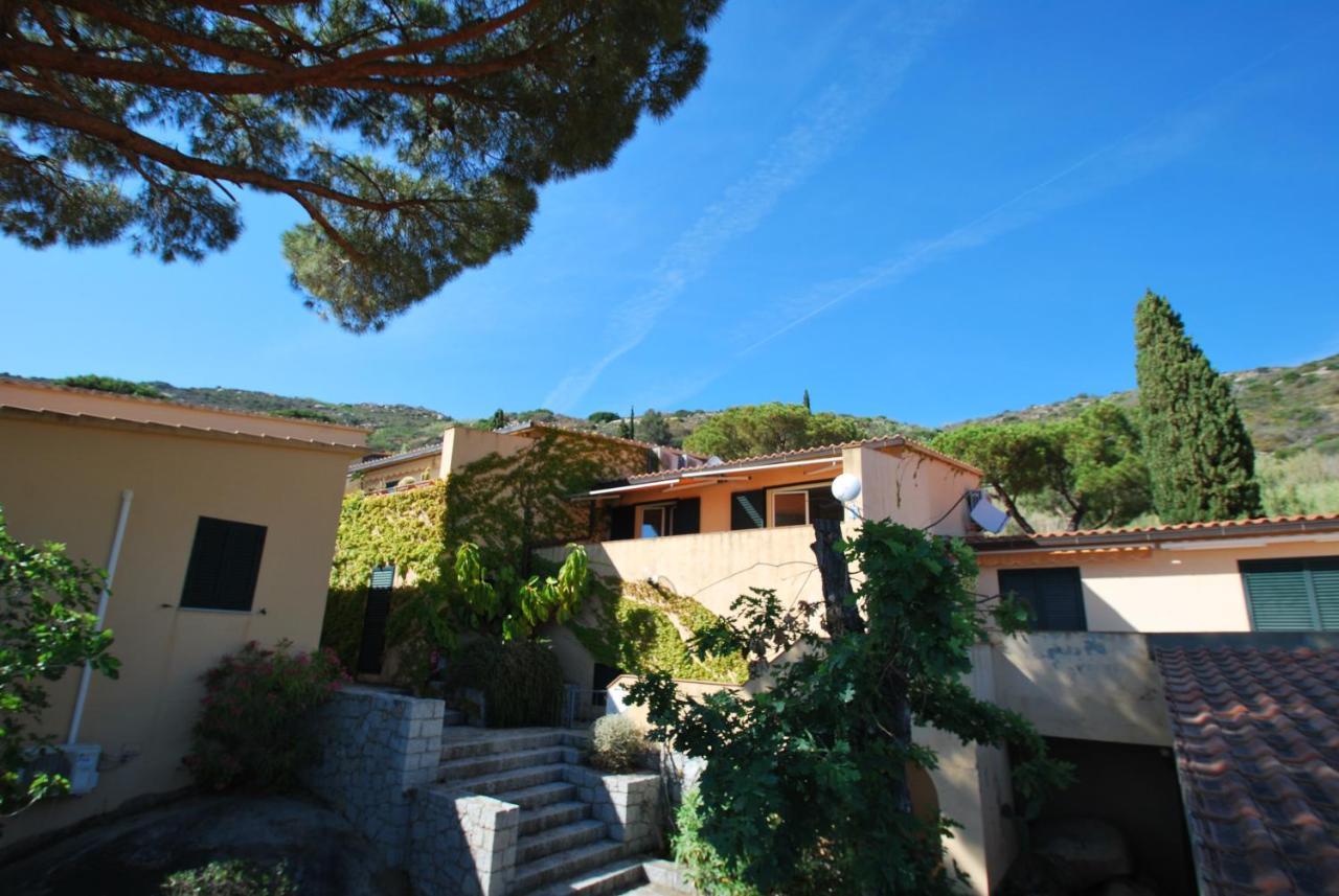 Grotta Azzurra Apartment - Cavoli - Terrazza Vista Mare, Clima E Parcheggio San Piero in Campo  Exterior photo