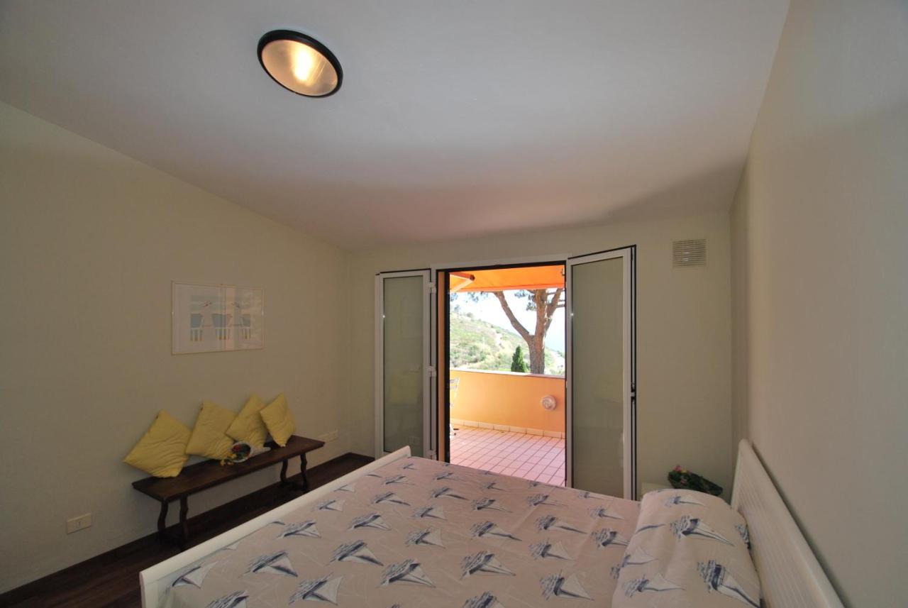 Grotta Azzurra Apartment - Cavoli - Terrazza Vista Mare, Clima E Parcheggio San Piero in Campo  Exterior photo