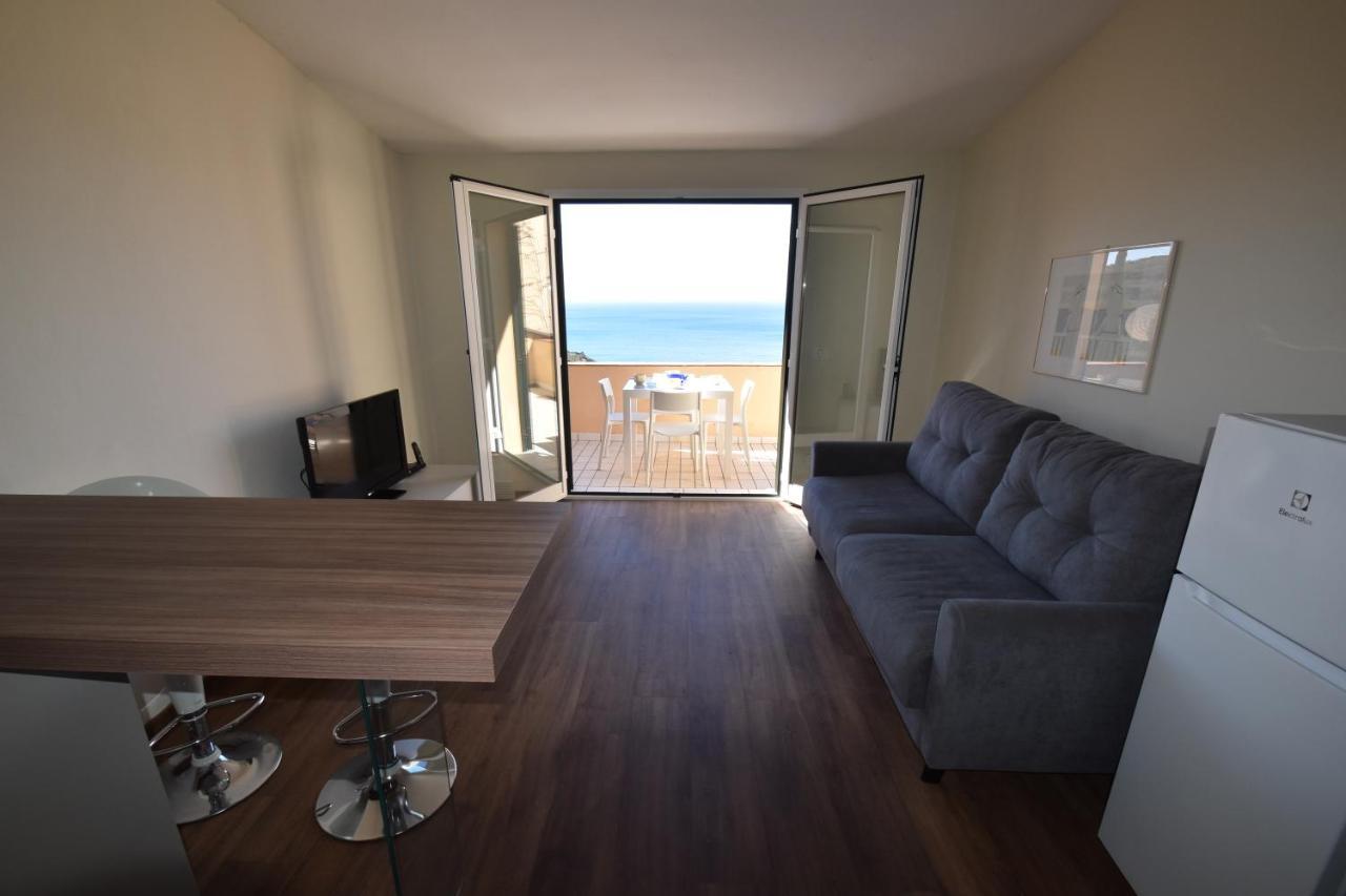 Grotta Azzurra Apartment - Cavoli - Terrazza Vista Mare, Clima E Parcheggio San Piero in Campo  Exterior photo